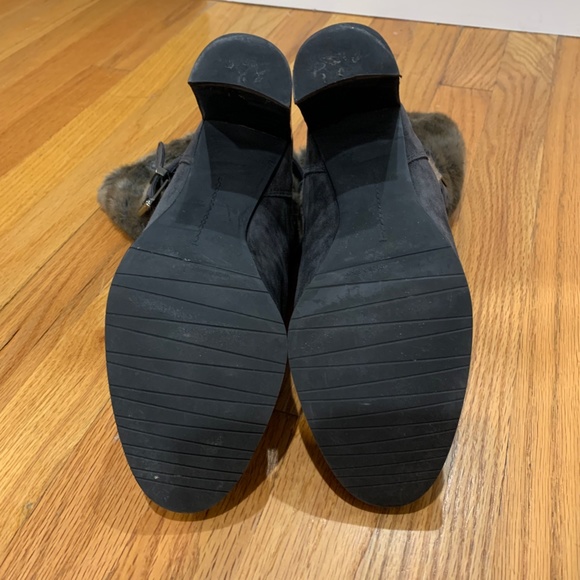 Stuart Weitzman Furstup Slate Grey suede Booties 9 Faux fur pull in buckle Heel - Picture 4 of 16